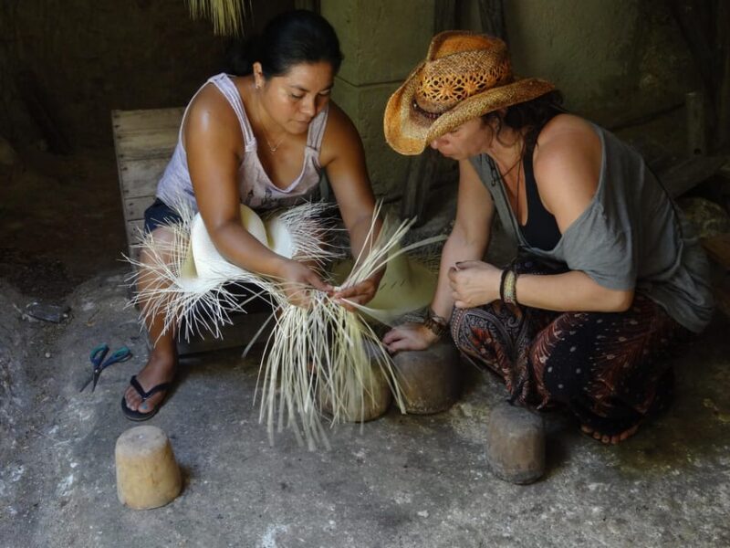 Camino Real: Souvenirs of the Mayan Soul - Taste Cochinita Pibil