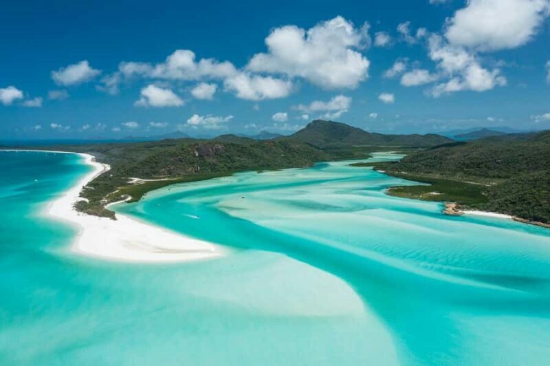 Camira Sunset Sail -Drinks & Snacks -Departing Airlie Beach - Who Will Love This Experience?