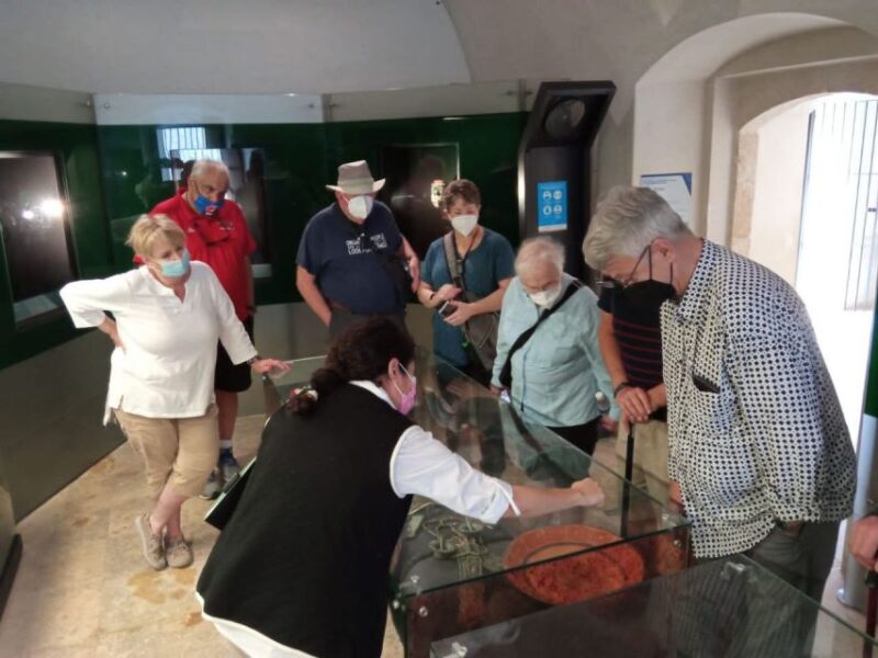 Campeche City Tour: Discovering the Walled City. - Visiting Mayan Museum