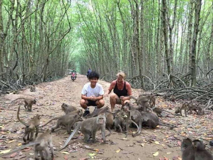 Can Gio Mangrove Forest and Monkey Island Full Day Tour - Indulge in a Traditional Vietnamese Lunch