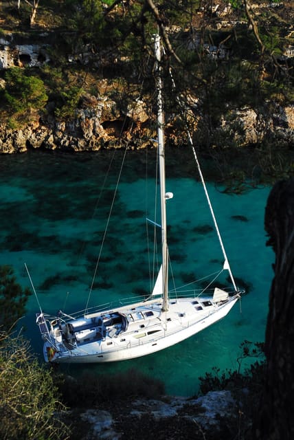Can Pastilla: Bay of Palma Sailboat Tour - Sailing Experience