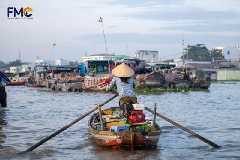 Can Tho: Floating Market and Authentic Small Canals - Cai Rang Floating Market