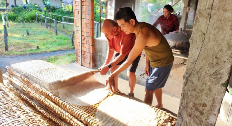 Can Tho: Floating Market, Cacao Farm and Small Canals - Cruising Through Winding Canals