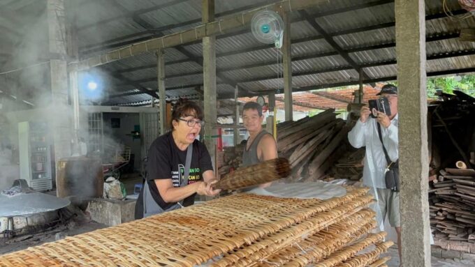 Can Tho: Floating Market, Fruit Garden, Canals & Local Life - Visit to the Plant Nursery Village