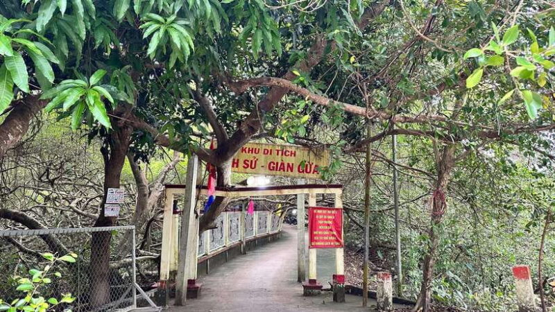 Can Tho Motorcycle Premium Adventure - Exploring Khmer Pagoda