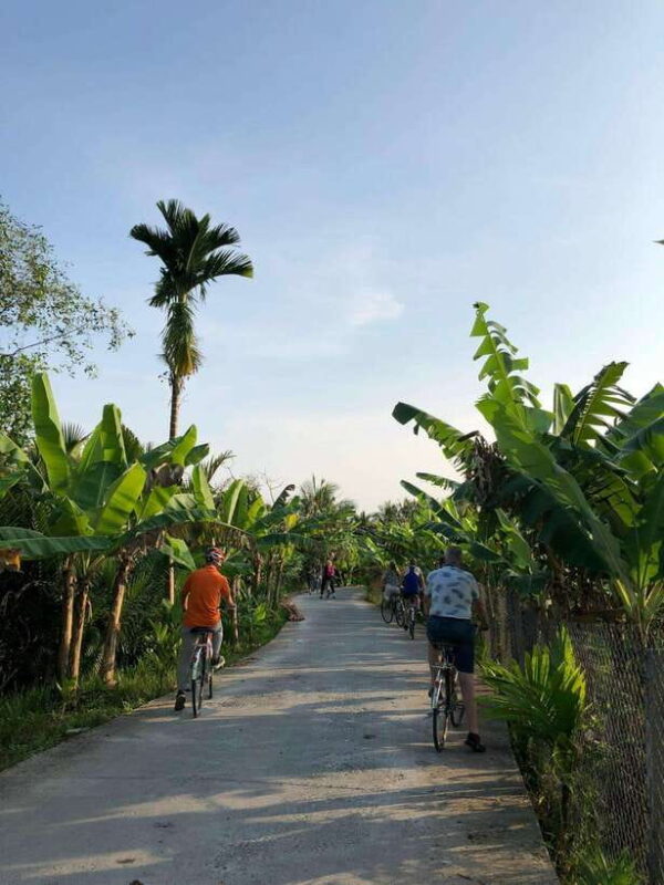 Can Tho: Rural Vietnam Biking Tour With Local Delights - Exploring the Can Tho Countryside by Bike