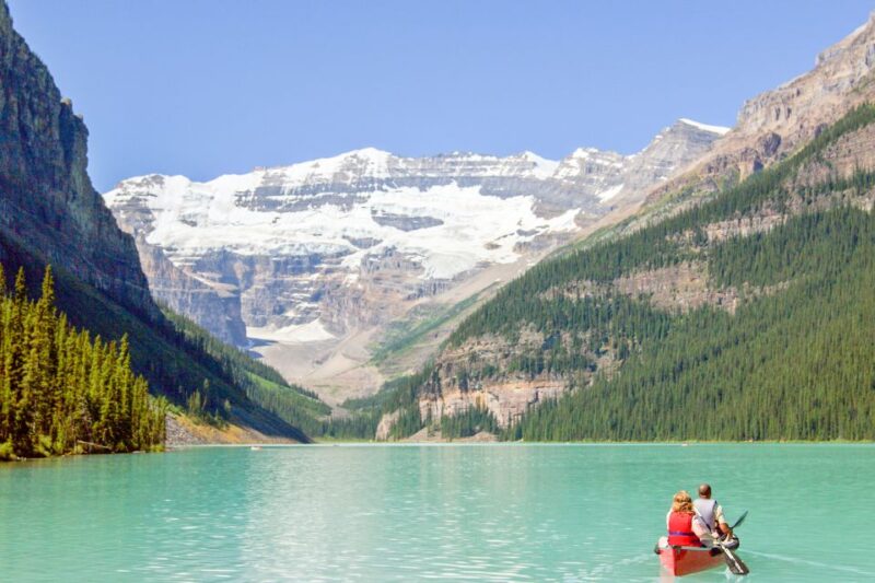 Canadian Rockies 7–Day National Parks Group Tour - Accommodation and Meals