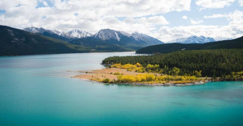 Canadian Rockies: Helicopter Flight With Exploration Hike - Key Points