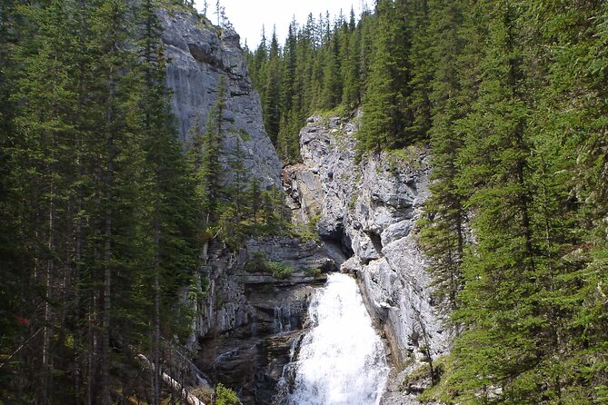 Canadian Rockies Hiking Adventure in Kananaskis Provincial Park - Suitability and Accessibility