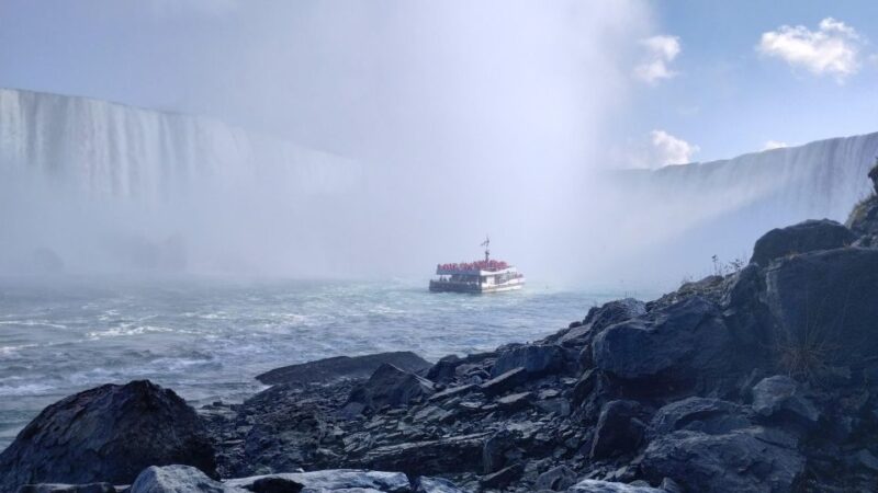 Canadian Small Group Tour W Boat, Aerocar or Skylon Tower - Key Points
