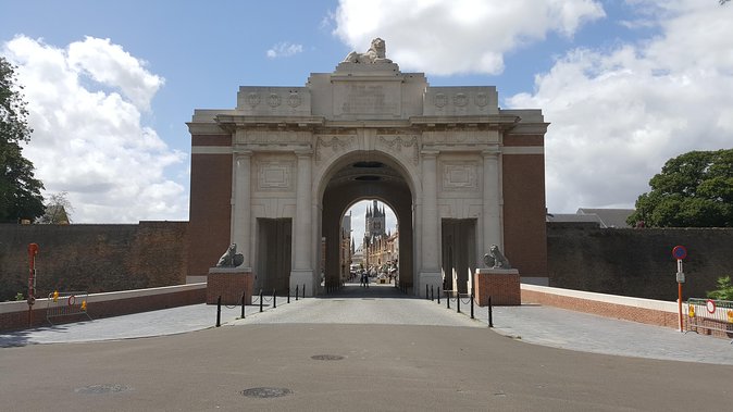Canadian Somme and Flanders Battlefield Tour 2 Days Starting From Lille or Arras - Preparing for Your Tour