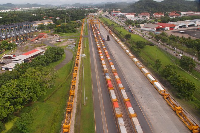 Canal of Panama by Helicopter - Pickup and Scheduling