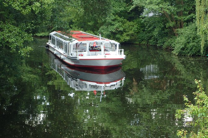 Canal Trip - Discover the Different Faces of the City! - Scenic Views