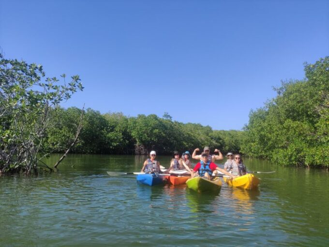 Cancun: 3-Hour Kayak Tour in Nichupte Lagoon - What to Bring