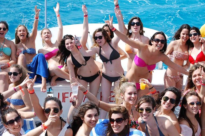 Cancun Adults Only Party Cruise to Isla Mujeres With Open Bar - Inclusions and Fees Breakdown