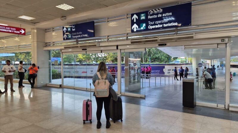 Cancun Airport: Private Transfers to Cancun Hotel Zone (20 Miles) - Pickup and Arrival Process