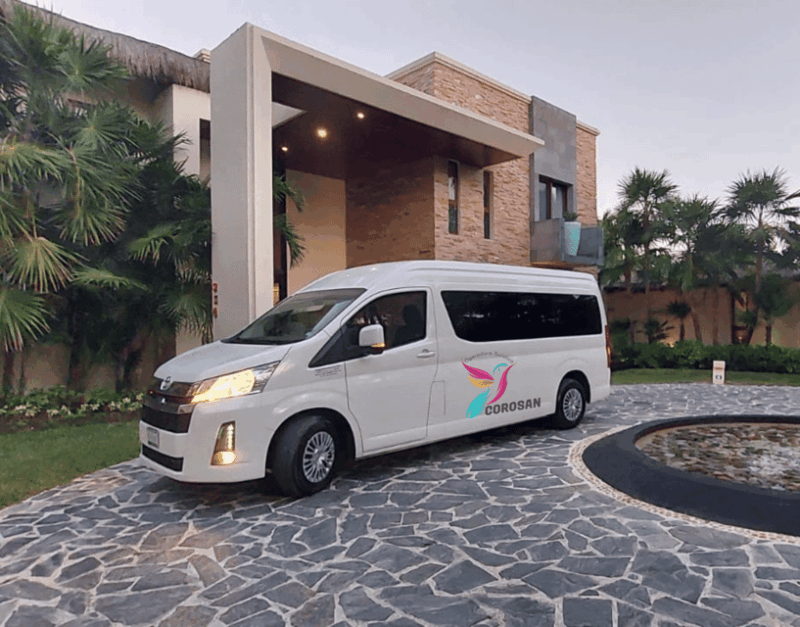 Cancun Airport: Private VIP Transportation To Puerto Juarez - Overview of Private VIP Transportation