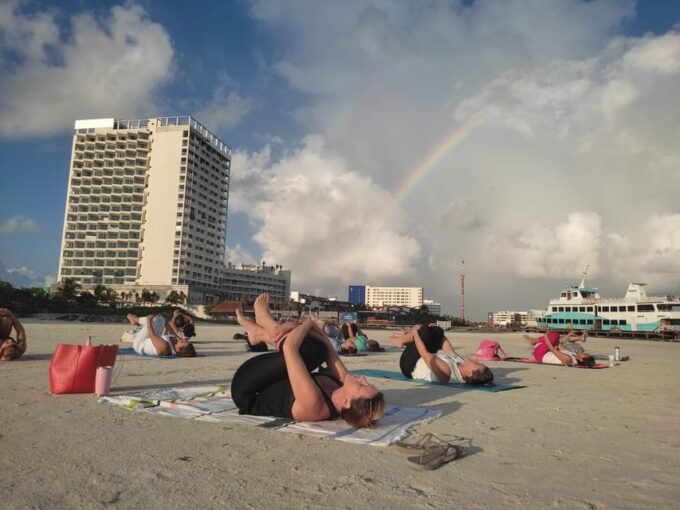 Cancún: Beach Yoga Class With Guided Meditation - Participant Restrictions