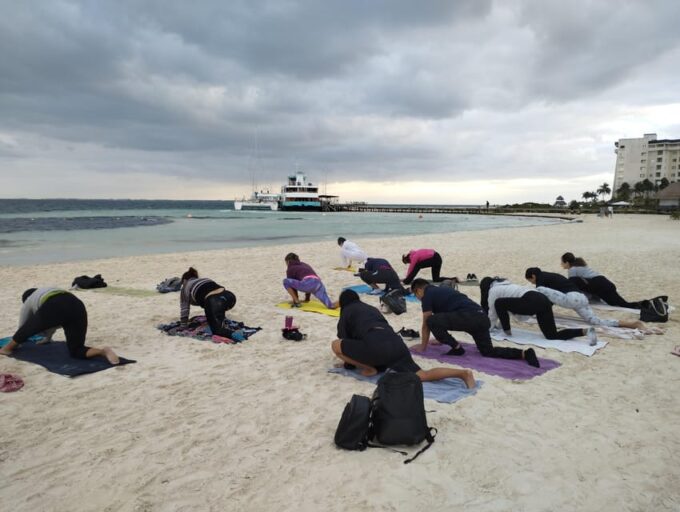 Cancún: Beach Yoga Class With Guided Meditation - Pricing and Duration