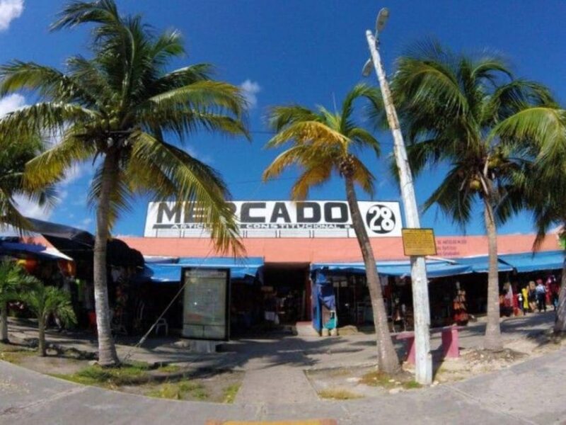 Cancun: Cancun City Tour - Bilingual Tour Guide