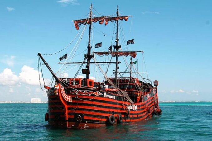 Cancún: Captain Hook Pirate Show With Chicken Dinner - Frequently Asked Questions