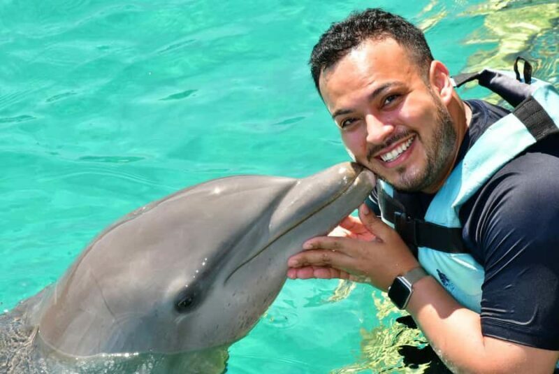 CANCUN: Catamaran and Dolphin Connection at Isla Mujeres - Who Will Love This Tour?