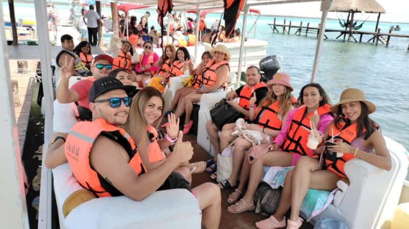 Cancun: Cenotes and Bacalar Lagoon Boat Tour With Breakfast - Key Points