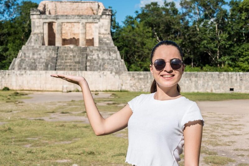 Cancun: Chichén Itzá Night Light & Sound Experience & Tour - Key Points