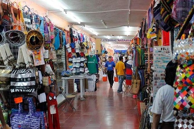 Cancun City Sightseeing Tour - Tour Duration and Capacity