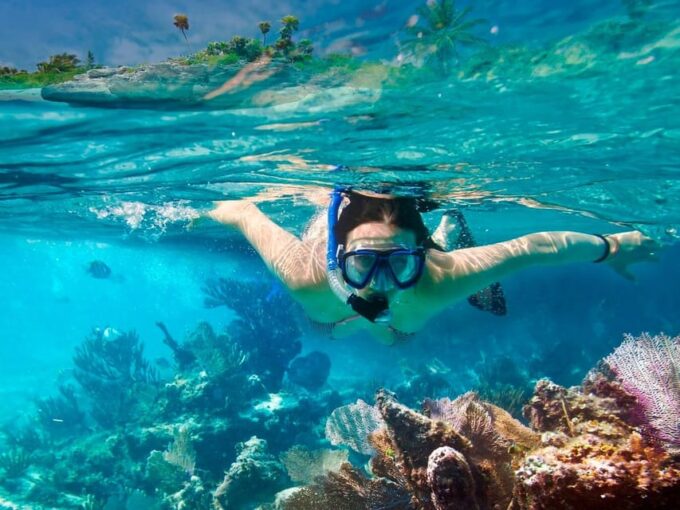 Cancun: Cozumel Island Catamaran, El Cielo, Cielito Open Bar - Lunch and Beach Club Access