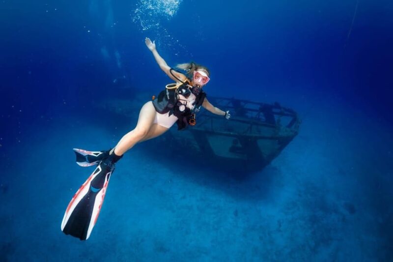 Cancun: Diving the Sunken Ship (Certified Divers) - Experience Highlights