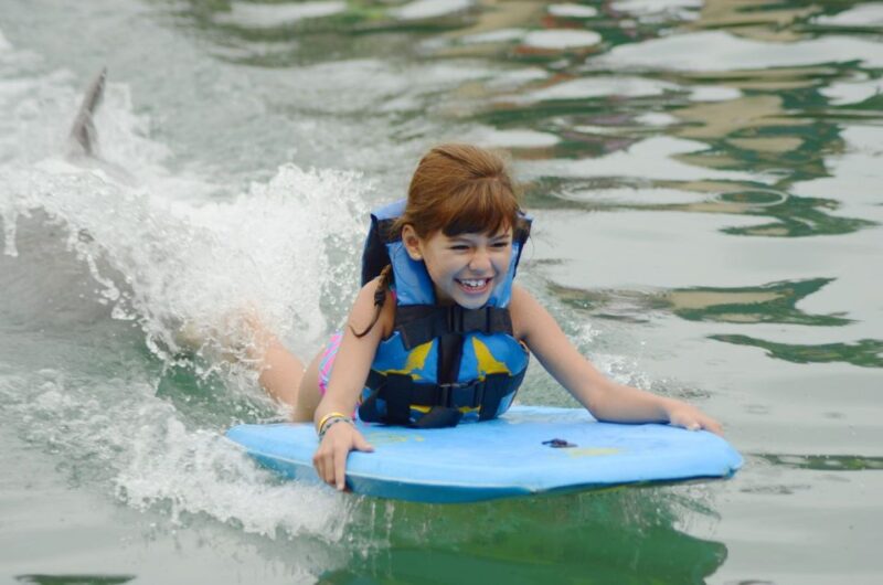 Cancún: Dolphin Swimming Program on Isla Mujeres With Buffet - Dolphin Swimming Activities