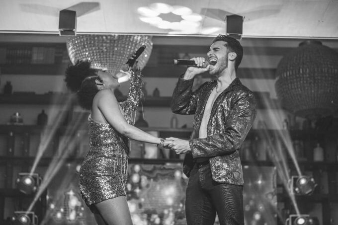 Cancun: Dragaret Live Music and Dance Show - Frequently Asked Questions