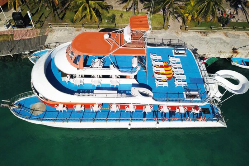 Cancun: Full-Day Catamaran Cruise to Isla Mujeres - Meeting Point and Requirements