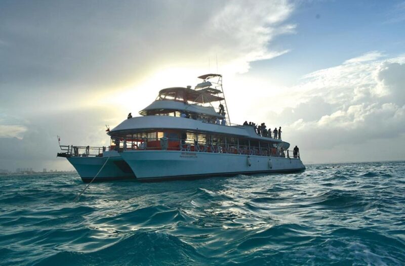Cancun: Full-Day Catamaran Cruise to Isla Mujeres - Customer Feedback and Ratings