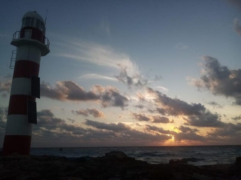 Cancun: Guided Walking Tour at the Punta Cancun Lighthouse - Experience Highlights