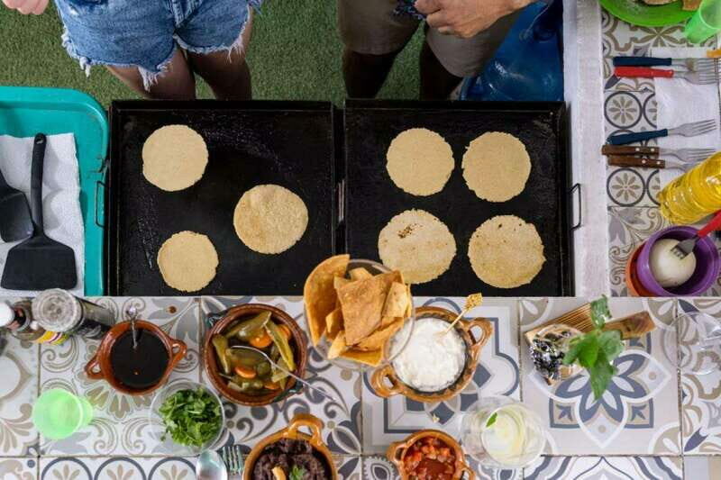 Cancun: Handmade Traditional Mexican Tortilla Making Class - An Interactive Taste of Mexican Culture and Cuisine