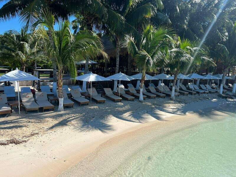 Cancun: Isla Mujeres Catamaran + Coco Bongo Show - Authenticity and Guest Feedback