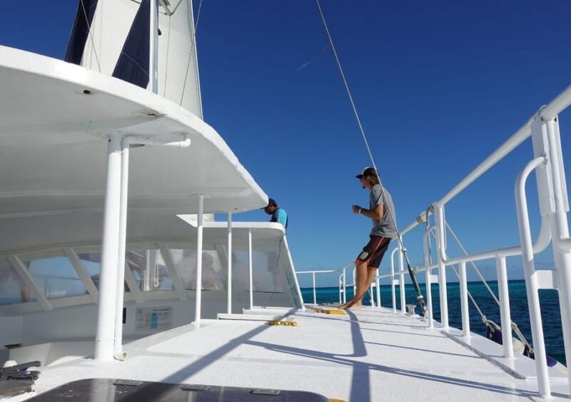 Cancun: Isla Mujeres Catamaran Tour With Lunch and Snorkel - Key Points