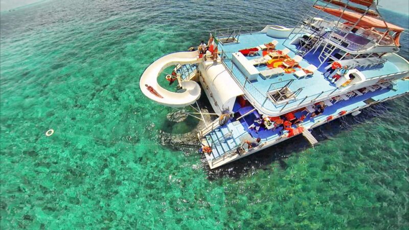 Cancun: Isla Mujeres Full Day Dancer Cruise - Itinerary and Activities