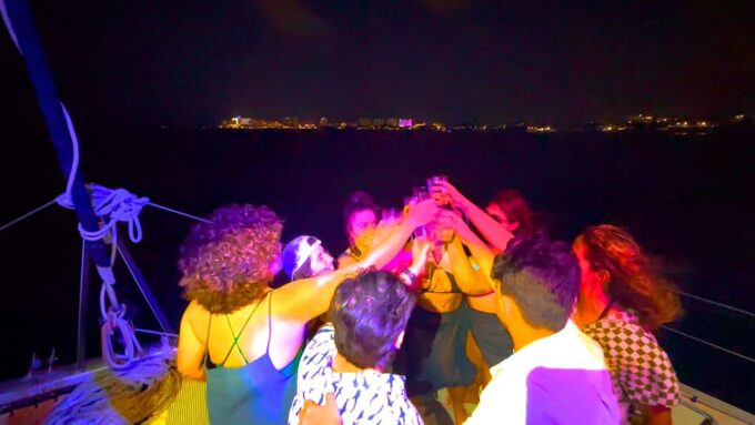 Cancun: LGBT Party Boat, Open Bar & Snacks - Accessibility Considerations