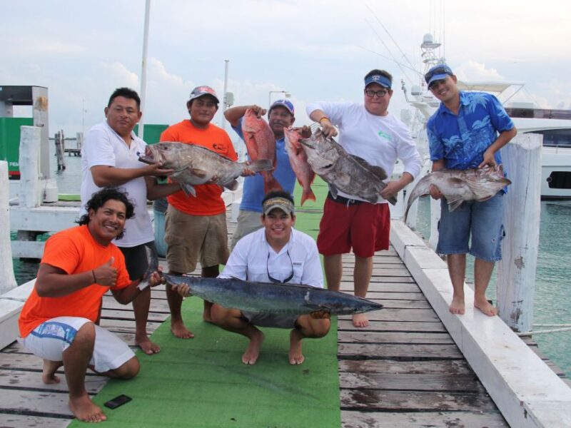 Cancun: Luxury Fishing Experience - Inclusions and Amenities