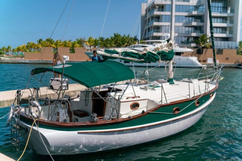 Cancun Private Customizable Sailing Tour Boat Rental - Customizable Sailing Experience