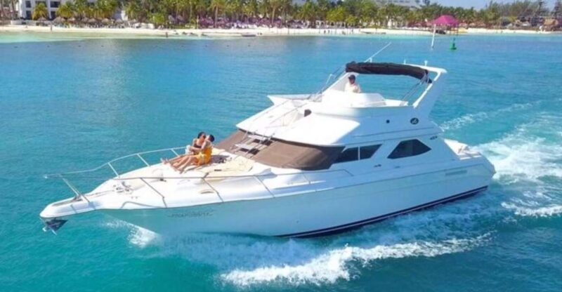 Cancun: Private Luxury 46-Feet Flybridge Yacht Cruise - Itinerary and Experience Options