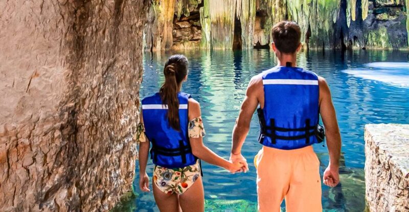 Cancun & Rivera Maya: Xcaret Plus & Chichen Itzá 2-Day Combo - Xcaret Park Exploration