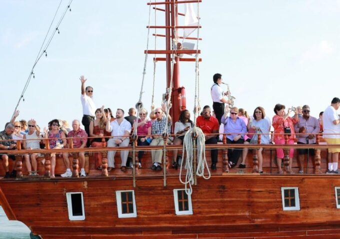 Cancun: Romantic Dinner in the Lagoon With Live Sax Music - Transportation and Photo Package Options