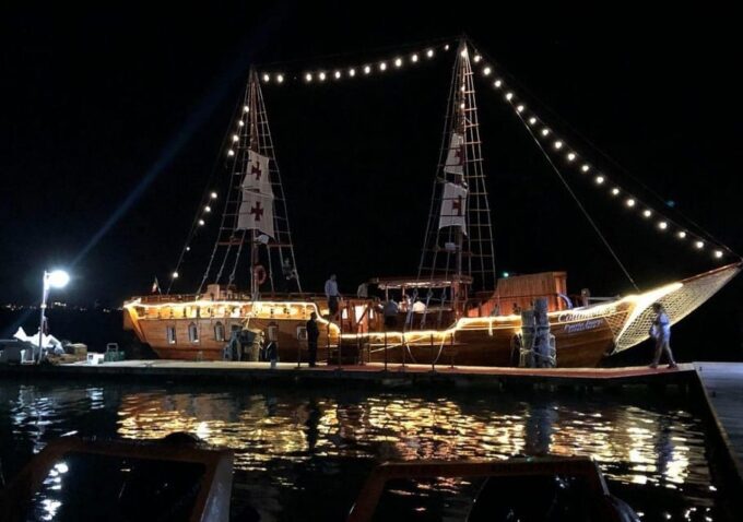 Cancun: Romantic Dinner in the Lagoon With Live Sax Music - Frequently Asked Questions