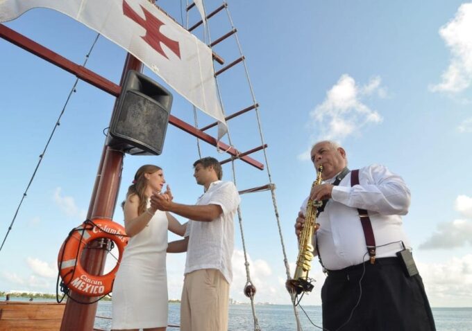 Cancun: Romantic Evening in Galleon With Dinner and Open Bar - Weather Conditions and Cancellations