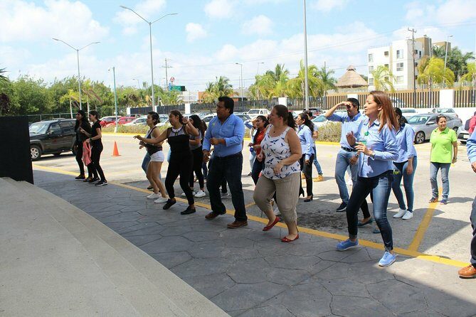 Cancun Salsa or Bachata Dance lesson from Cancun Playa del Carmen Riviera Maya - A Closer Look at the Experience