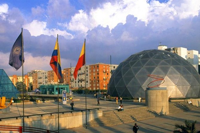 Candelaria and Fernando Botero Museum Tour in Bogota - Tour Logistics and Details